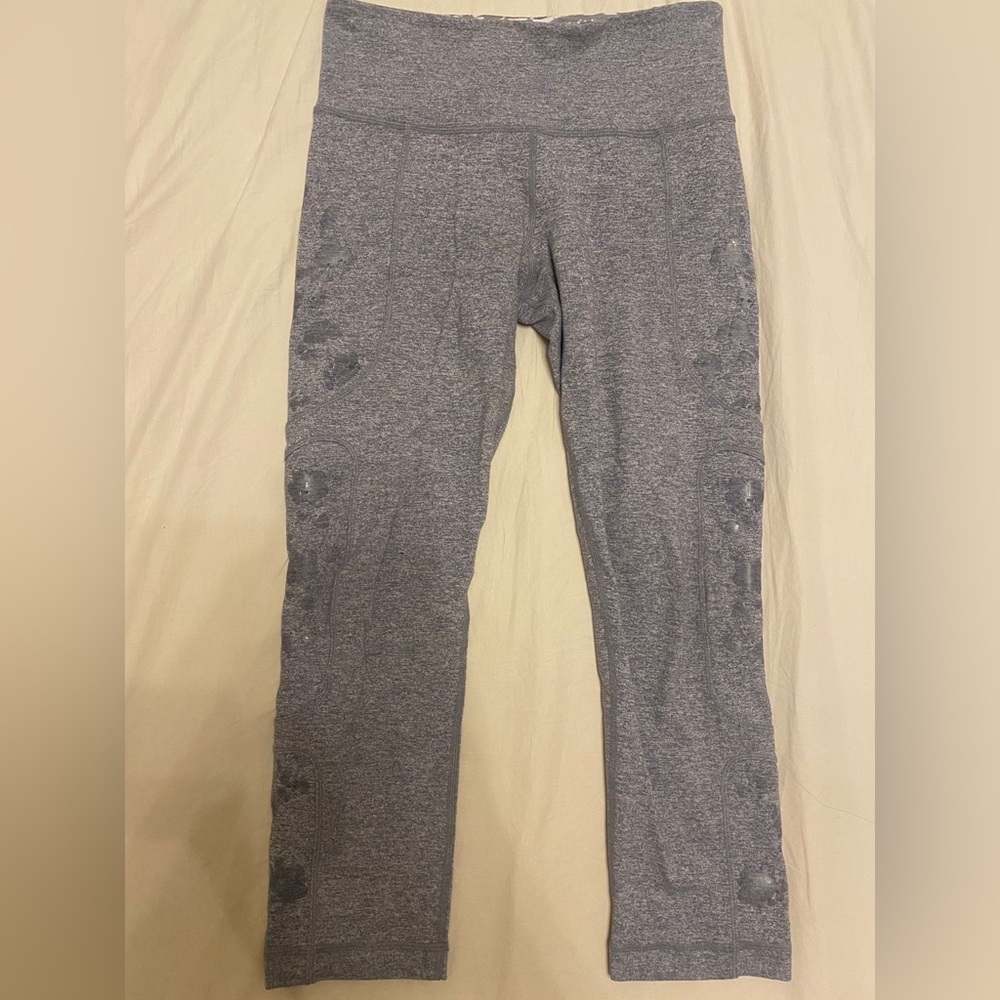 Lululemon 3/4 Yoga pants